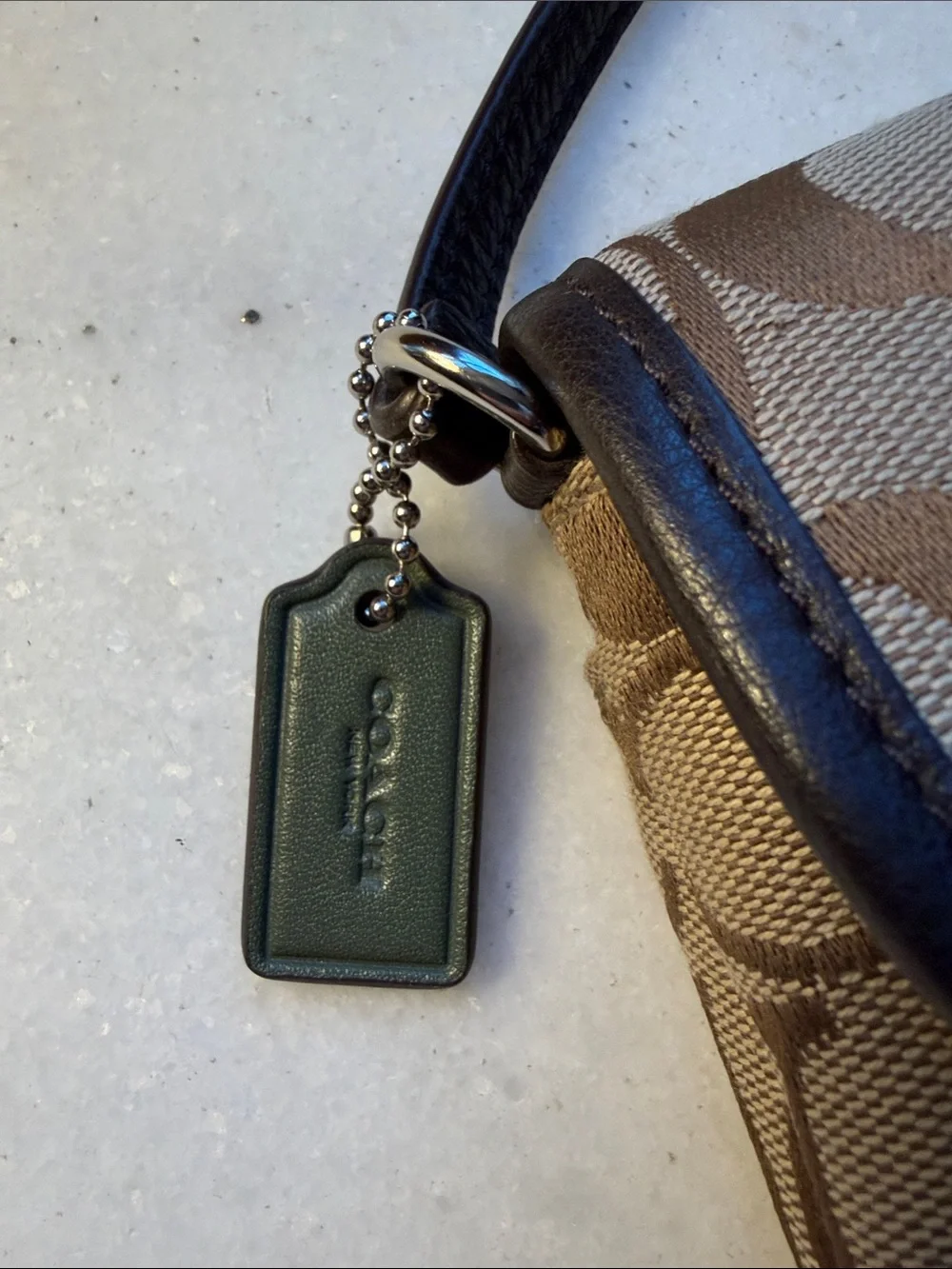 Coach Turn-lock Mini/Wristlet - Picture 7 of 8